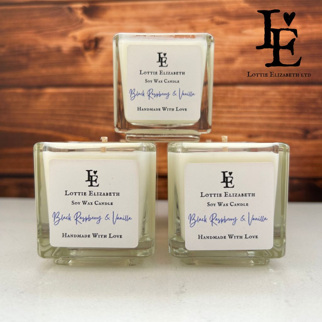 Delight in the Irresistible Fusion of Black Raspberry & Vanilla: Our fragrance collection offers a harmonious blend of juicy berries and creamy vanilla. Experience the captivating scent of black raspberry & vanilla and infuse your space with a touch of luxury. 