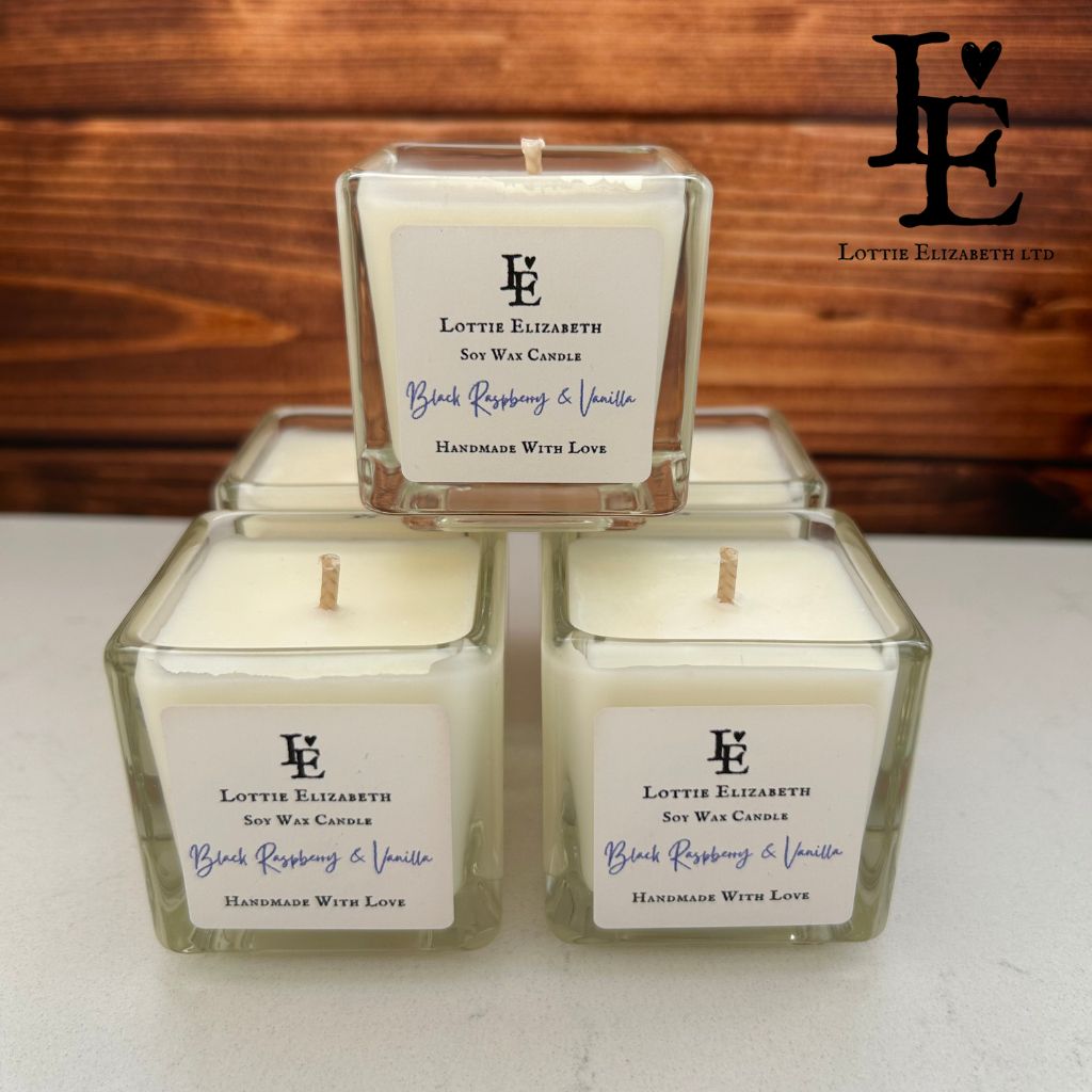 Delight in the Irresistible Fusion of Black Raspberry & Vanilla: Our fragrance collection offers a harmonious blend of juicy berries and creamy vanilla. Experience the captivating scent of black raspberry & vanilla and infuse your space with a touch of luxury. 